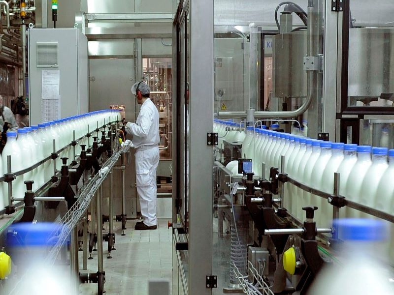 INDUSTRIAS COVID-19 RETAIL ALIMENTOS Y BEBIDAS