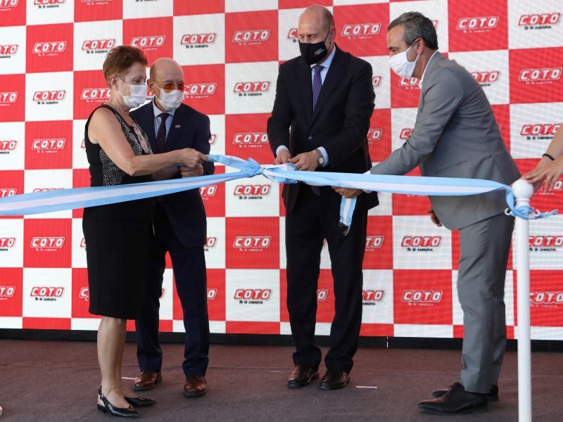 COTO SUPERMERCADOS RETAIL INDUSTRIAS EQUIPAMIENTO TECNOLOGIA