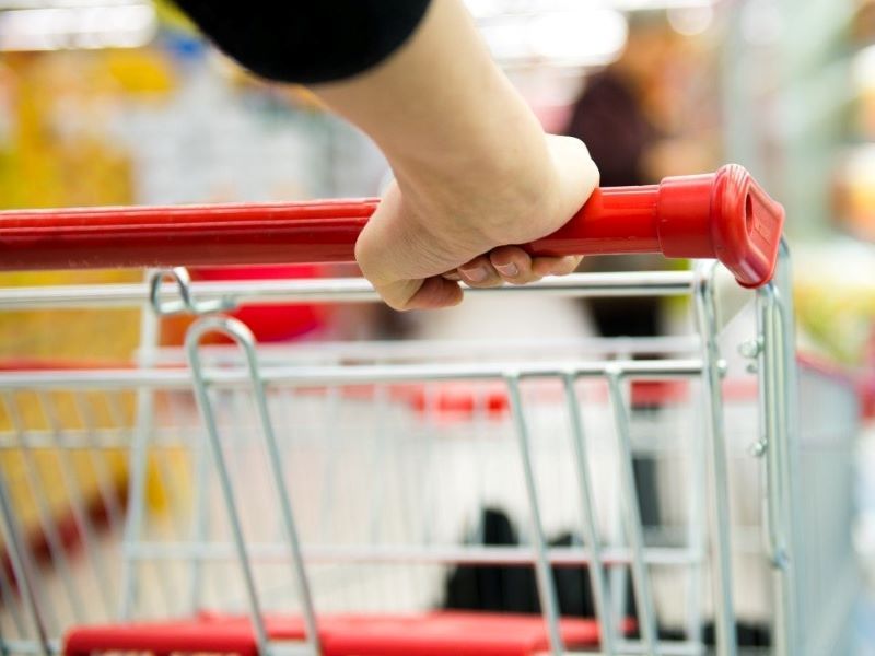 RETAIL SUPERMERCADOS INDUSTRIAS CONSUMO