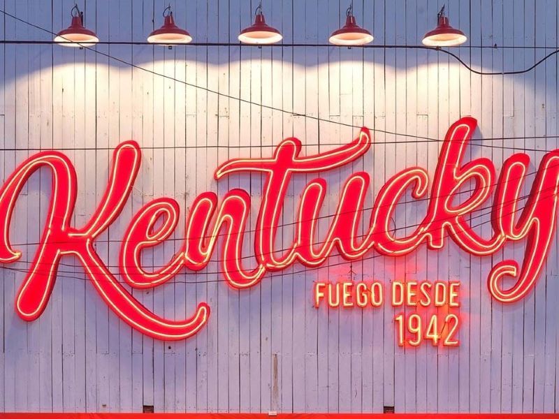 KENTUCKY, PIZZERIAS, LOCALES COMERCIALES, RETAIL, RESTAURANTES, GASTRONOMIA, FRANQUICIAS