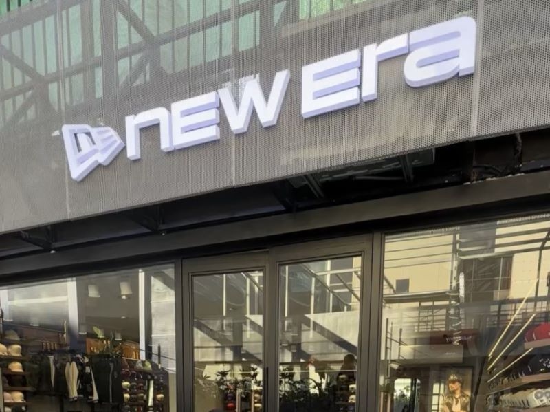 NEW ERA, RETAIL, INDUMENTARIA, GORRAS, PALERMO OFF