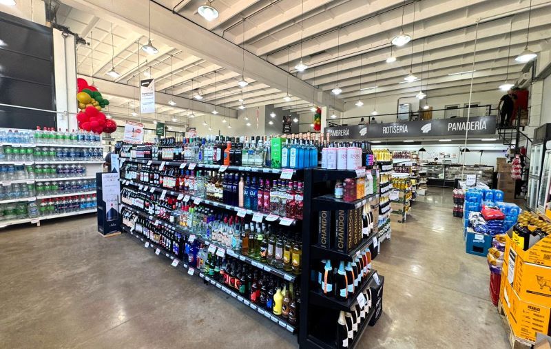 ARCO IRIS, NUEVO PREMIUM SA, SUPERMERCADOS, RETAIL, CADENAS REGIONALES DE SUPERMERCADOS