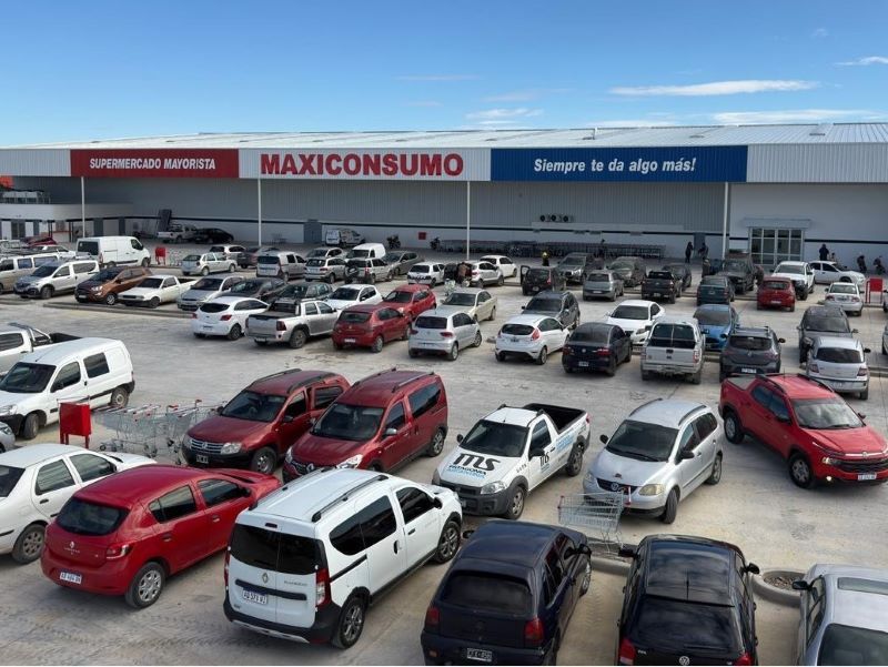 MAXICONSUMO, RETAIL, SUPERMERCADOS MAYORISTAS, AUTOSERVICIOS MAYORISTAS, MAYORISTAS, TRELEW