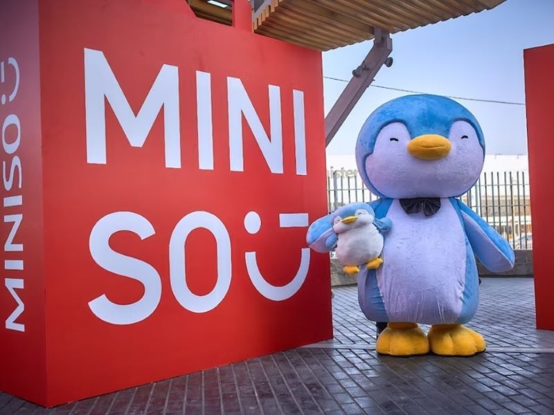 MINISO, MINU HUB, RETAIL, LOCALES COMERCIALES, DOT BAIRES