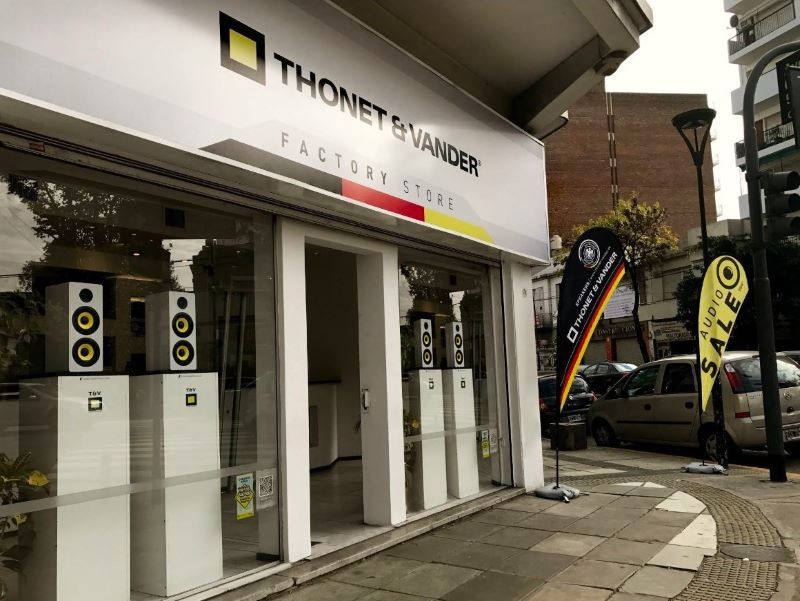THONET & VANDER, RETAIL, LOCALES COMERCIALES, AUDIO, TECNOLOGIA