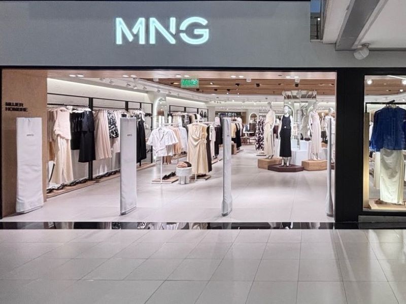 MANGO, MNG, ALTO PALERMO, RETAIL, LOCALES COMERCIALES, INDUMENTARIA