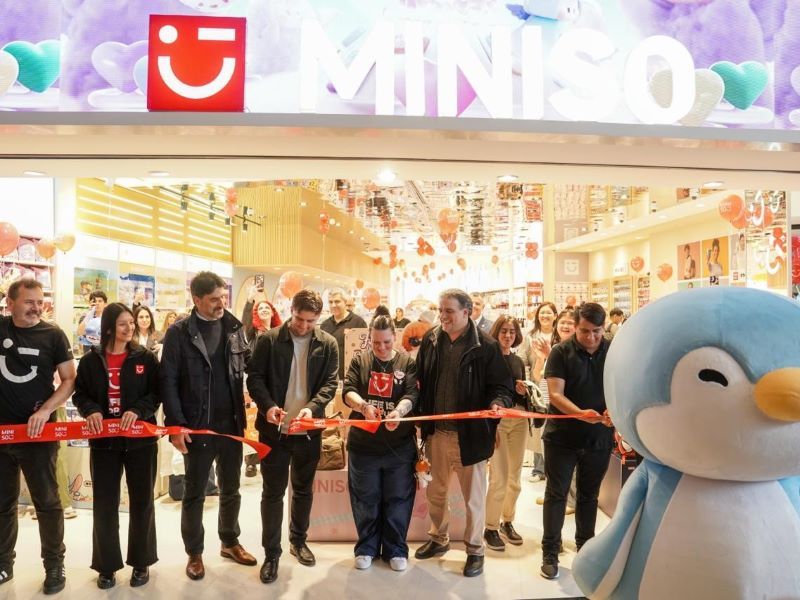 MINISO, ABASTO SHOPPING, FRANQUICIAS, LOCALES COMERCIALES, RETAIL